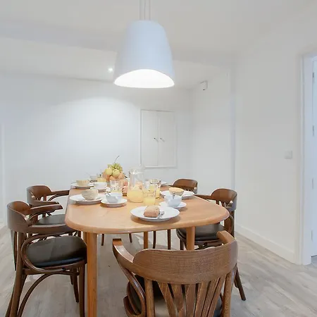 Sweet Bairro Alto Apartment